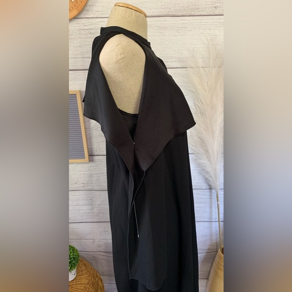 Missoni Crew Neck Knee-Length
Dress - Black Dresses - Picture 10 of 15